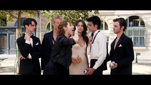Love Lasts Three Years / L'Amour dure trois ans (2012) - French Trailer