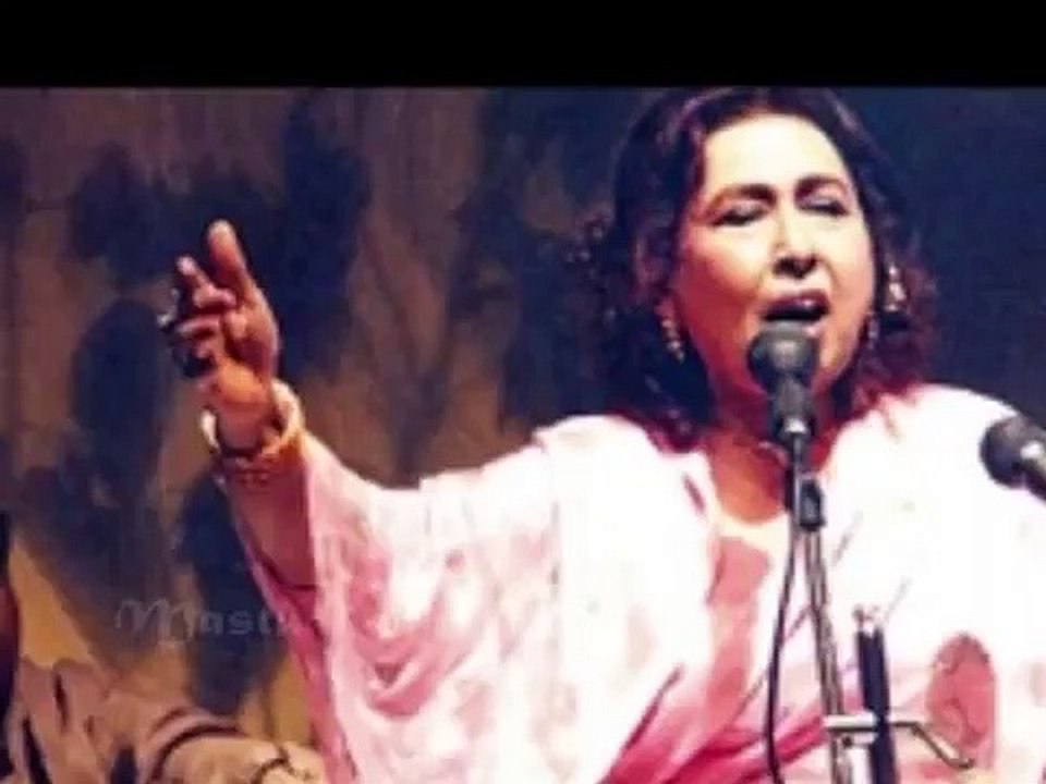 Iqbal Bano..Ulfat ki nai manzil ko chala..Qateel Shifai - Inayat Hussain.