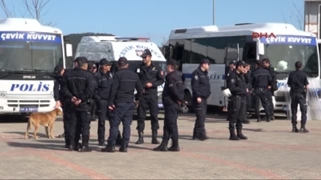 Kocaeli Üniversitesi'nde Ülkücüler Yürüyüş Yaptı