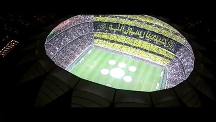 Thousands of Football Fans Chant Praises to the Prophet Muhammad (s.a.w.w)