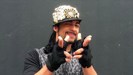 Kael, baile en Yingo