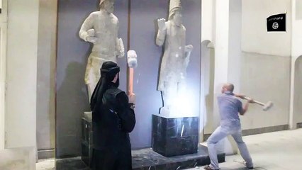 Des djihadistes saccagent le musée de Ninive en Irak