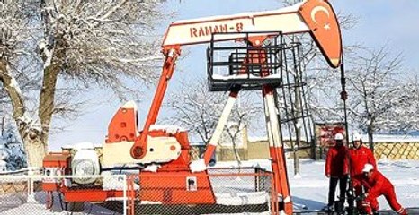 Türkiye'de 67 Yıldır Petrol Fışkıran Kuyu