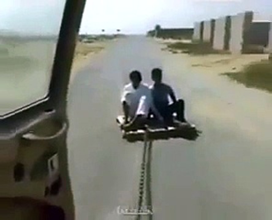 Foolish Stunt Goes Wrong - Video Dailymotion