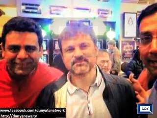 Dunya News - Moin Khan arrives at Karachi airport