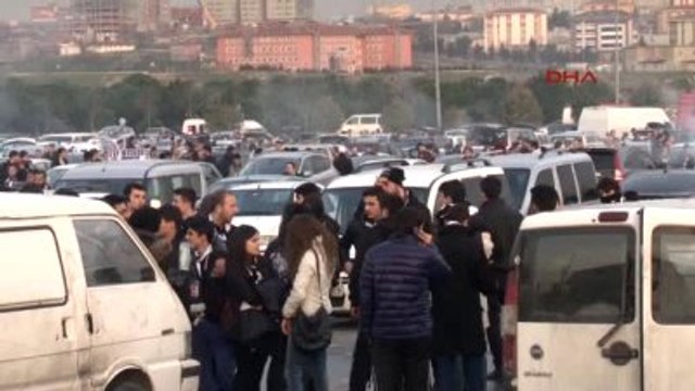 Beşiktaş - Liverpool Maçı Öncesi Stad Çevresinden Görüntü