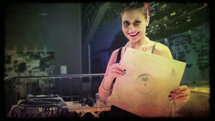 SHAKE IT !! Vintage Gala