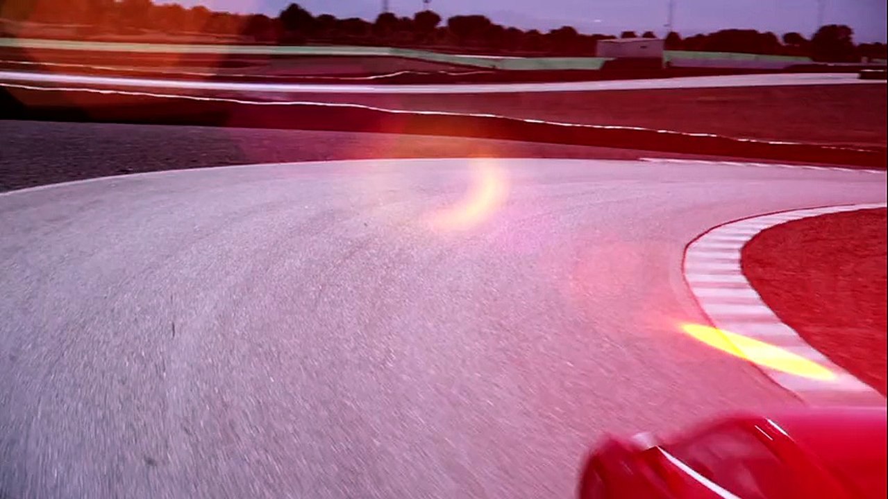 La nouvelle Audi R8 baptisée sur circuit