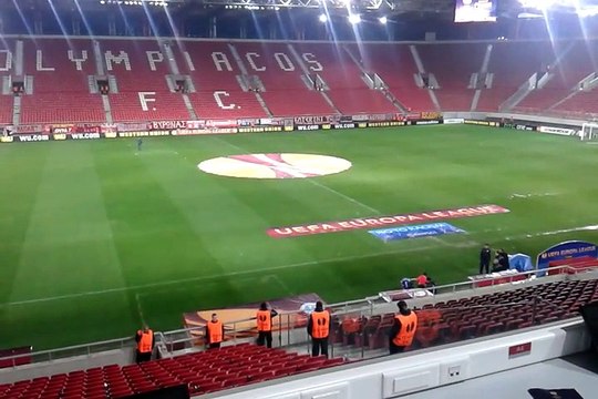 RedPlanet.gr: Το Γεώργιος Καραϊσκάκης πριν από το ματς με την Ντνίπρο