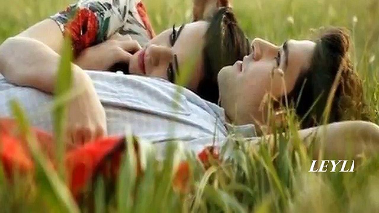 Emel Sayın Aradığın aşkı söyle buldunmu ^^Soydan^^