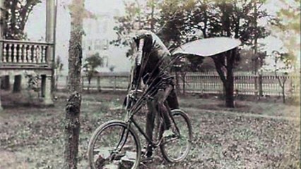 100年以上前のハロウィンの衣装が怖すぎる