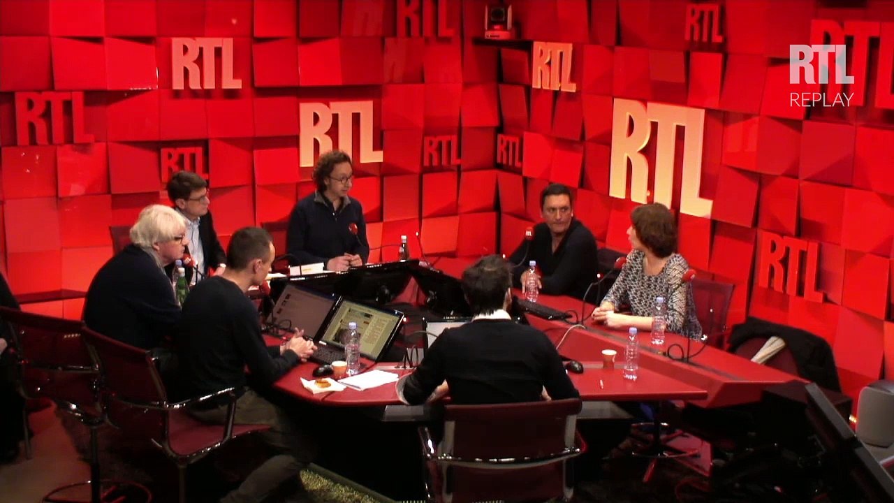 Stéphane Bern reçoit le chanteur Dany Brillant. Il sera rejoint par l'humoriste Virginie Hocq dans A La Bonne heure du 26 02 2015 part 3