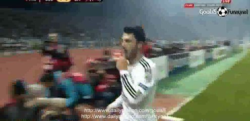 Tolgay Arslan Amazing Goal Besiktas 1 - 0 Liverpool Europa League 26-2-2015