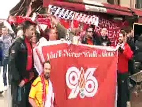 Liverpoollu Taraftarlar - Olimpiyat Stadına gitmek bizim icin hacca gitmek gibi bir sey