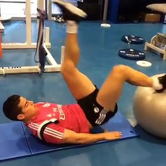 Mira cómo James Rodríguez entrena al ritmo del reggaeton