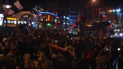 Beşiktaş'ın Tarihi Zaferi Coşkuyla Kutlandı