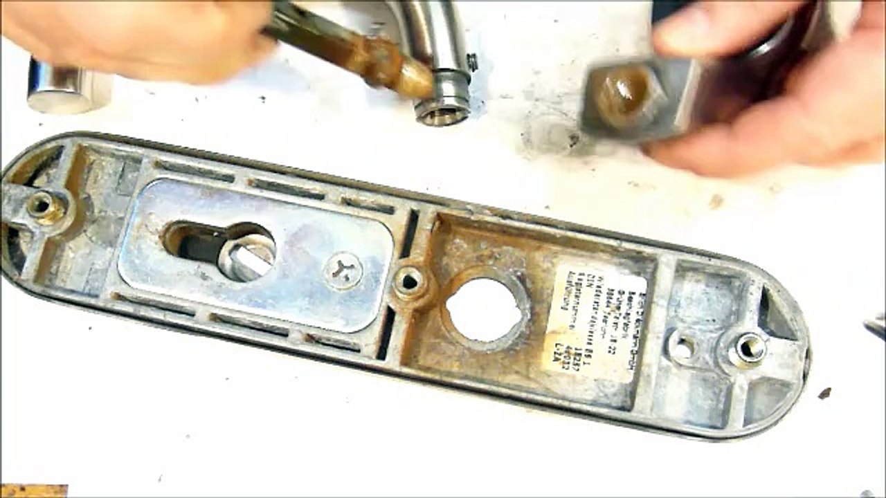 Türbeschlag  Schutzbeschlag Reparatur