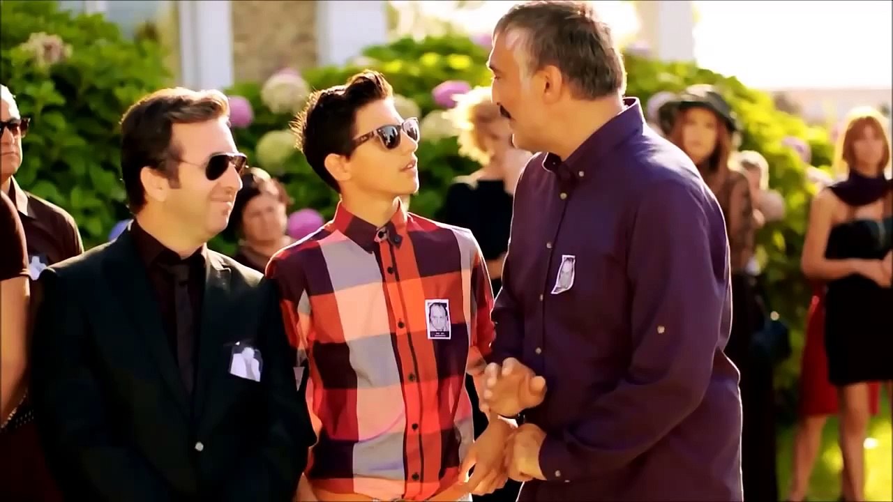 Vay Basima Gelenler! 2 Buçuk 2014 Film Fragman