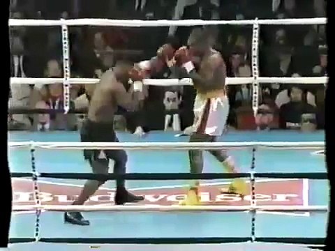 BOXING Mike Tyson VS Razor Ruddock 1 Highlights