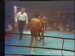 Carlos Monzon vs Jose Napoles