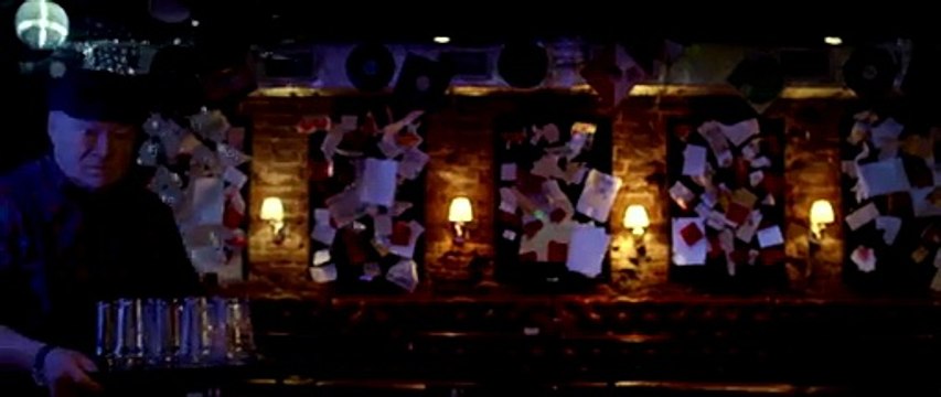 02/27/2015 05:56:48 В хорошем качестве HD 720 смотреть кино Мордекай 2015