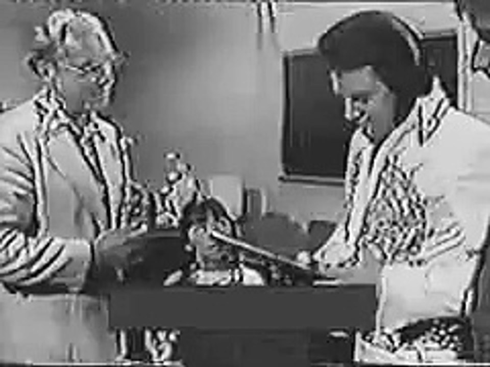 Elvis Presley Backstage  1977