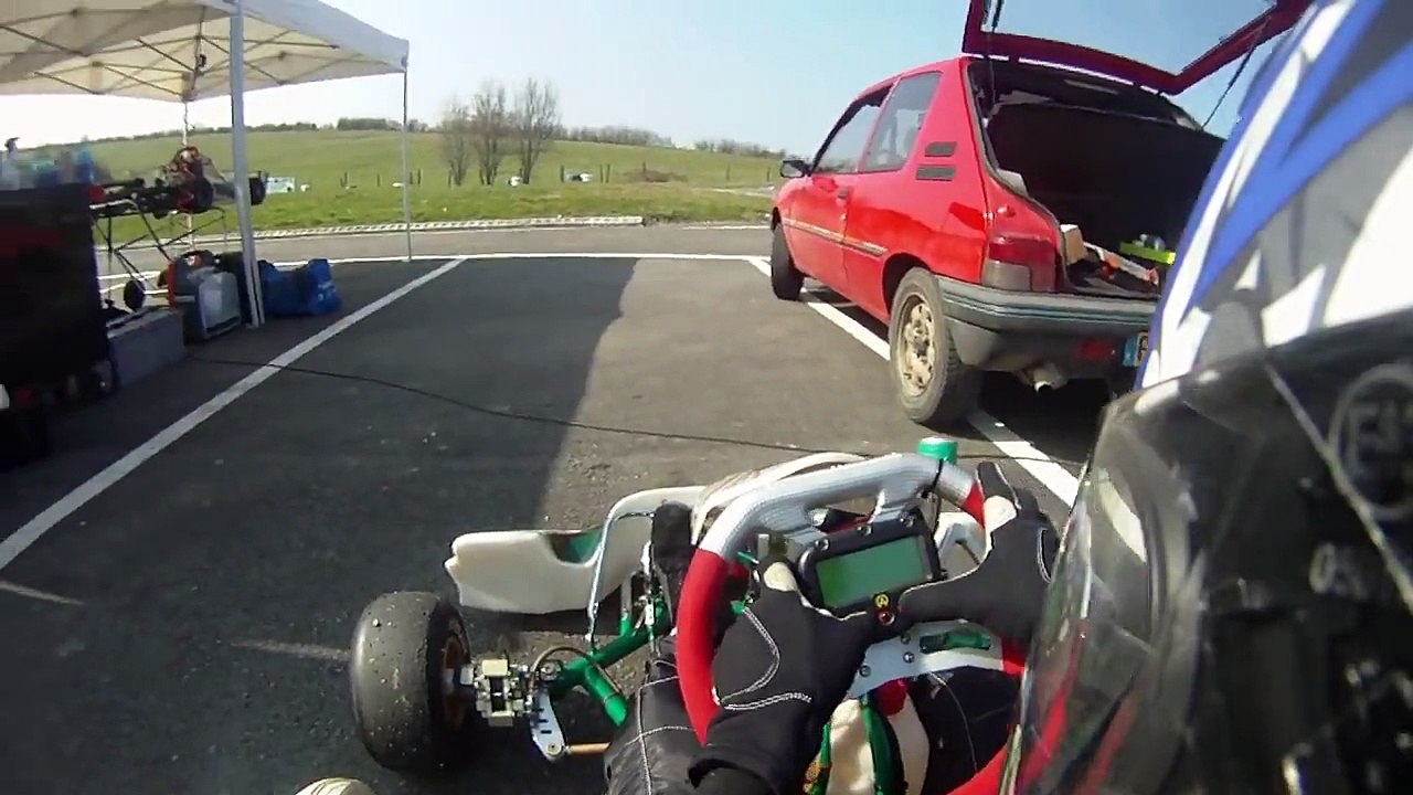 Karting TonyKart Rotax Max à Pusey le 05-03-2011_Run-2 (720p)