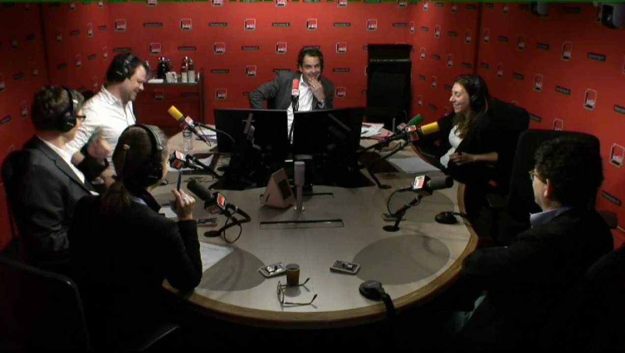 Géraaaard : quand Patrick Cohen "défend" le nouvel hymne des Enfoirés