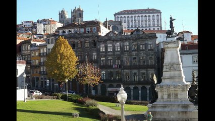 le Palais de la Bourse à Porto