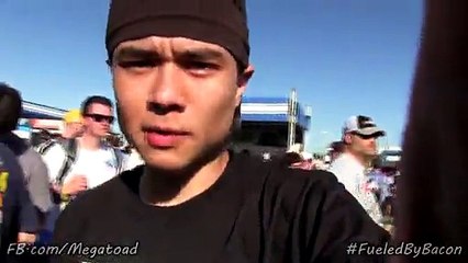 Record du monde : Manger 180 morceaux de Bacon en 5 min