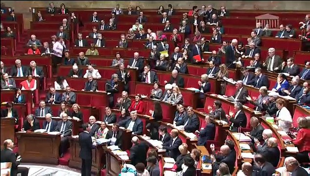 BROTTES: CHAQUE ARTICLE EST UNE LOI A LUI TOUT SEUL