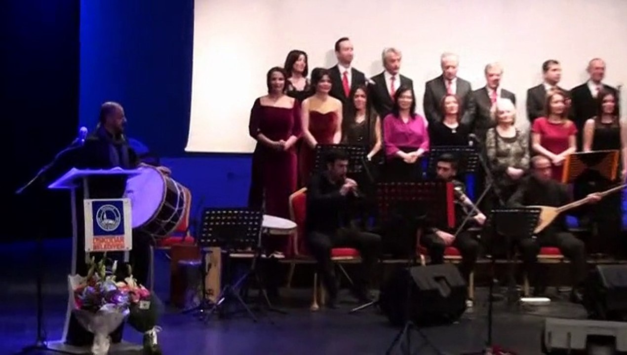 DUYGUSELİ TÜRK HALK MÜZİĞİ KOROSU KONSERİ  1