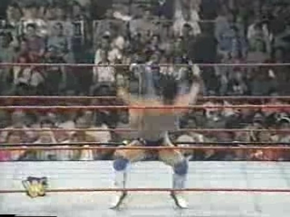 Taka vs Tajiri