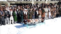 Avalanches matam mais de 200 no Afeganistão
