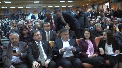 Download Video: AK Parti Sivas 4. Olağan İl Kadın Kolları Kongresi - Milli Savunma Bakanı Yılmaz