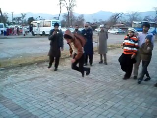 A Great Talent Amazing Dance - Chota Bomb Ruling on the Streets of Pakistan