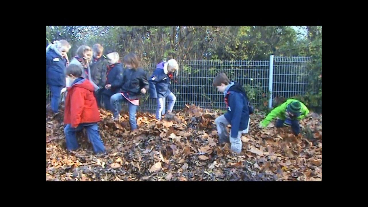 Les lutins et l'horloge magique