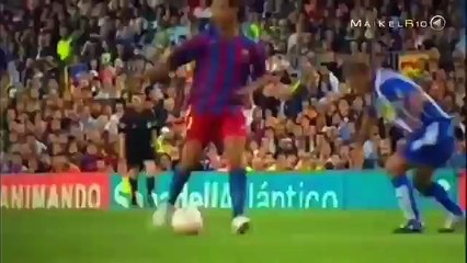 Ronaldinho humilha Messi