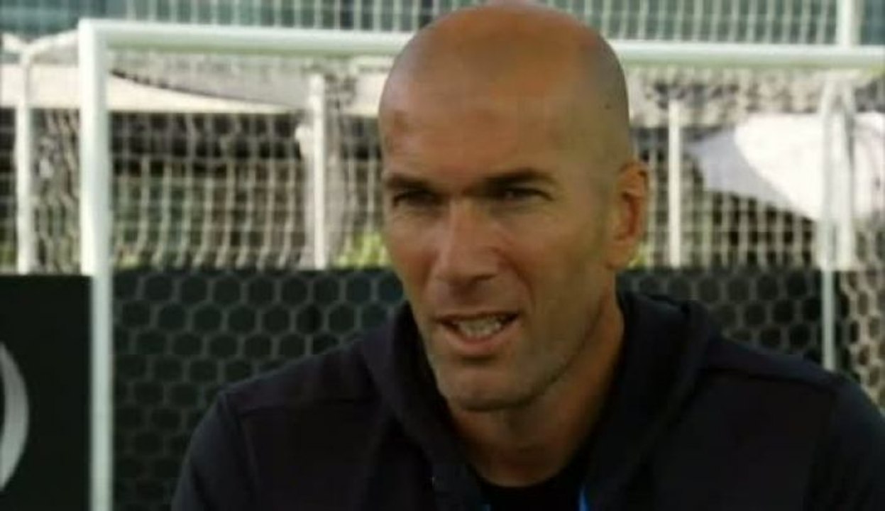 Foot - FRA : Zidane se livre