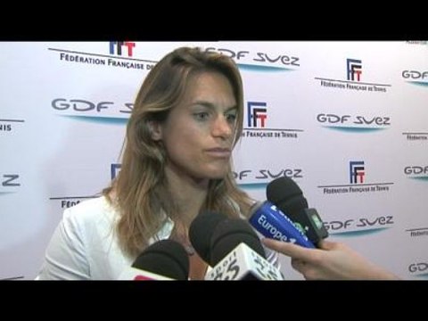 Tennis - Fed Cup : Mauresmo veut créer du lien