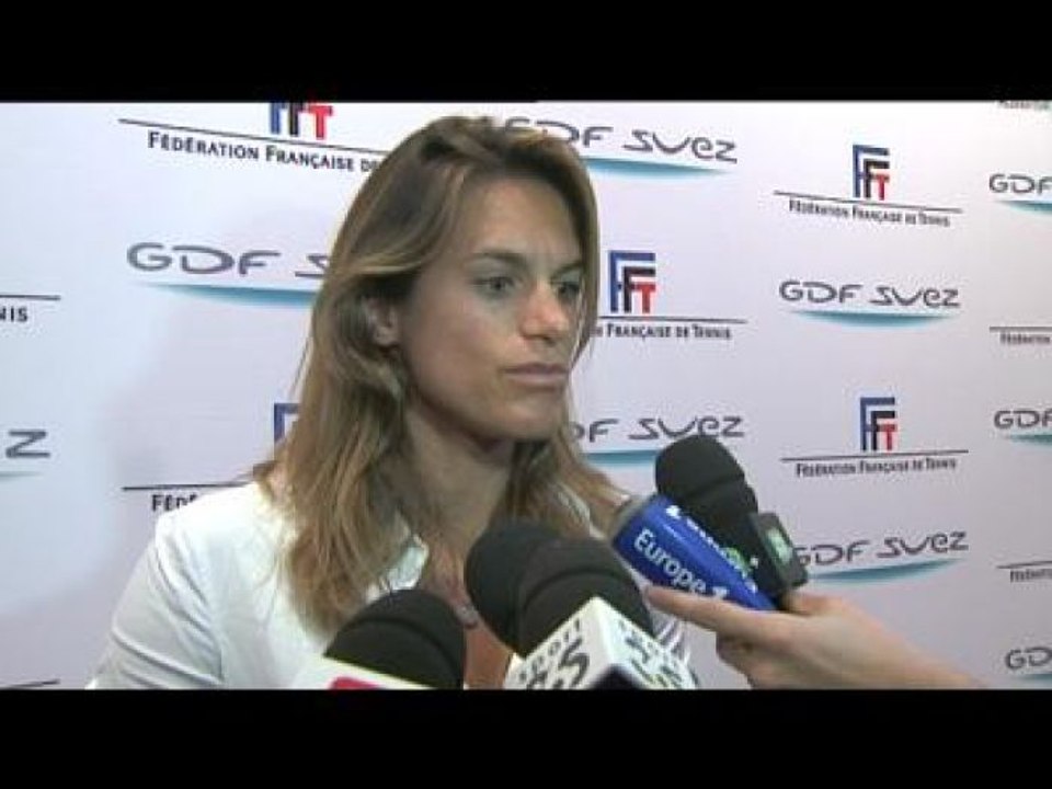 Tennis - Fed Cup : Mauresmo veut créer du lien