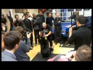 Boxe : Hatton, retour en grâce ?