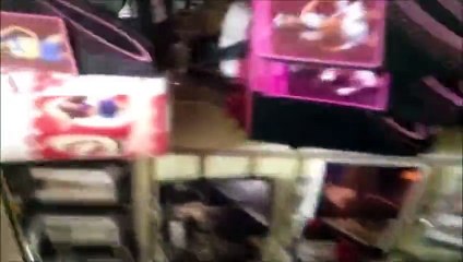 De compras en un sexshop de Corea