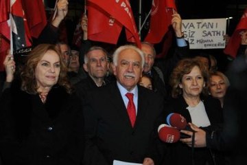 Perinçek, Beşar Esad'la Görüşmek İçin Suriye'ye Gitti