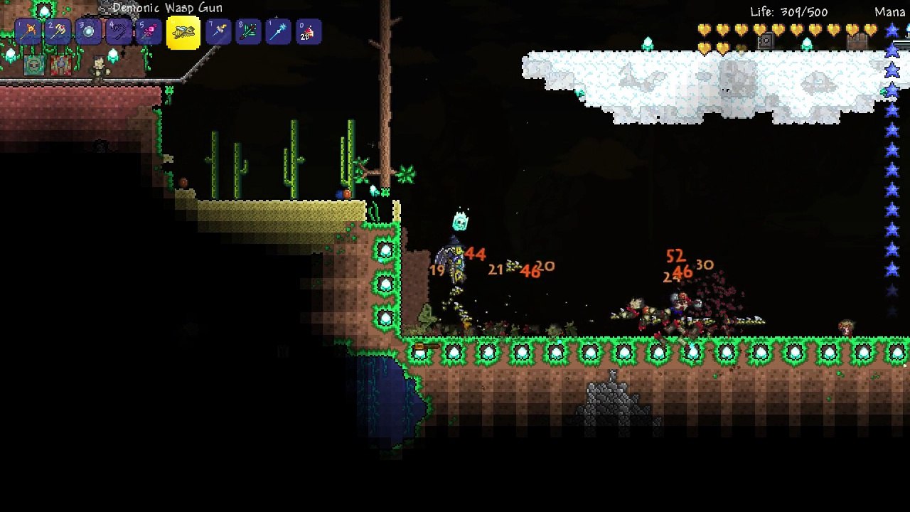 Terraria Hardmode - Demonic Wasp Gun @35 DMG & 36% Crit