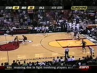 dwyane wade greatest crossover EVER!!!!!!!!!!!!!!!!!!