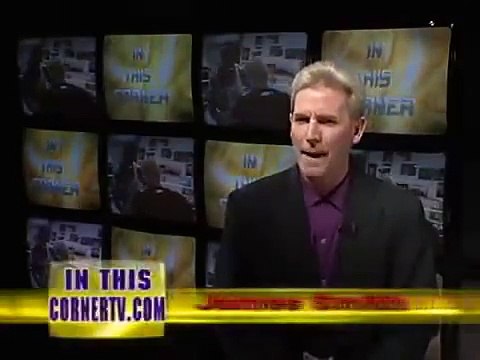 Floyd Mayweather demonstrates his boxing defensive skills