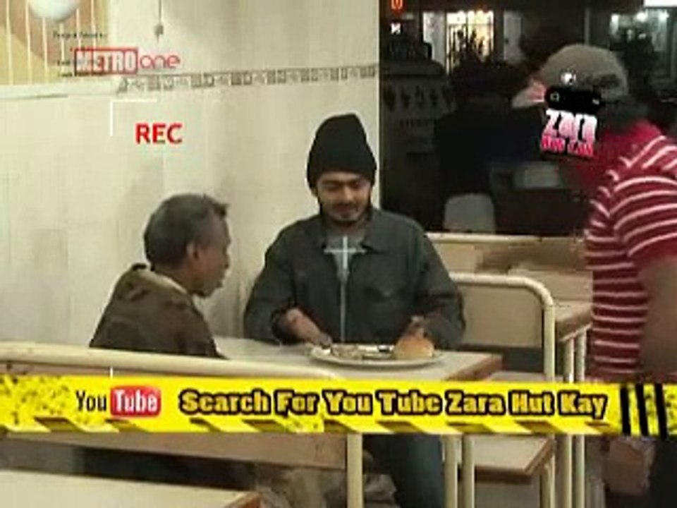 Zara Hut kay Broast Pakistani Funny Clips New funny videos | funny clips | funny video clips | comedy video | free funny videos | prank videos | funny movie clips | fun video |top funny video | funny jokes videos | funny jokes videos | comedy funny video.