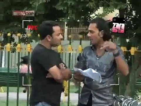 Zara Hut Kay dua kaan mein New Funny Pakistani Clips funny videos | funny clips | funny video clips | comedy video | free funny videos | prank videos | funny movie clips | fun video |top funny video | funny jokes videos | funny jokes videos | comedy funn