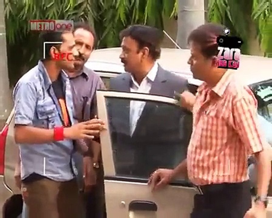 Zara Hut Kay Z.R.Shahid Pakistani Funny videos...